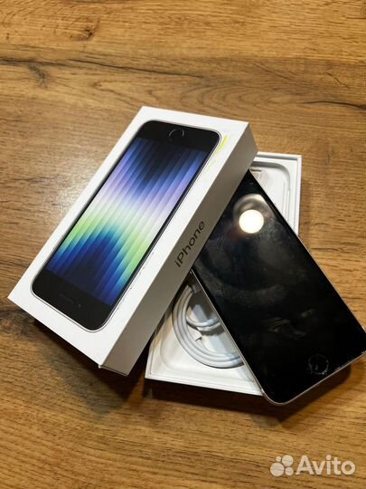iPhone SE (2022), 128 ГБ