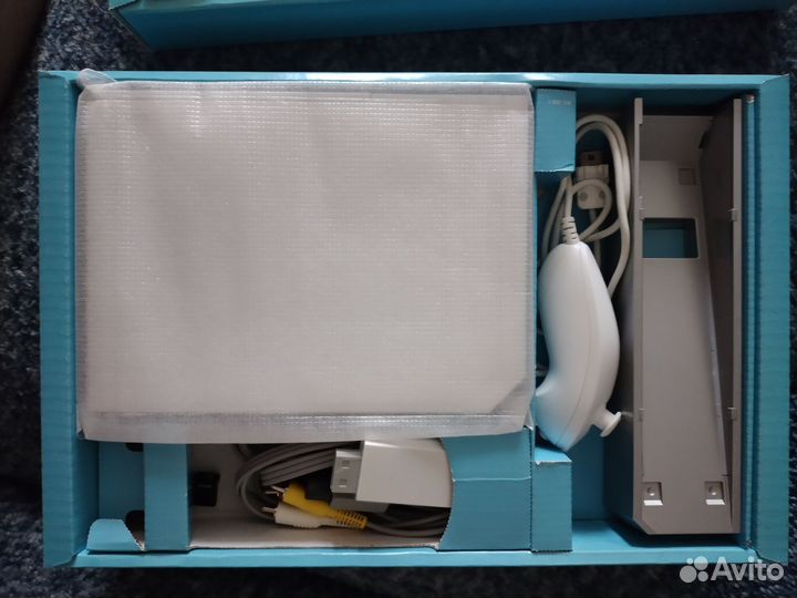 Игровая приставка Nintendo Wii