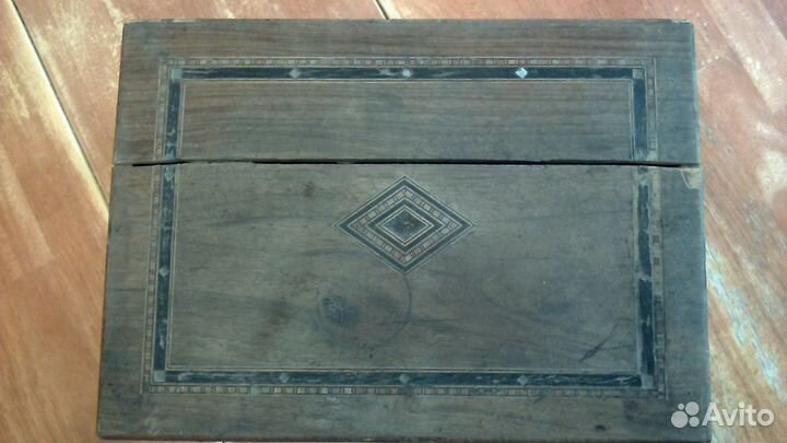 Шкатулка старинная 19 века. Дерево