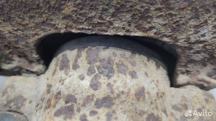 Суппорт передний правый BMW 5 E39