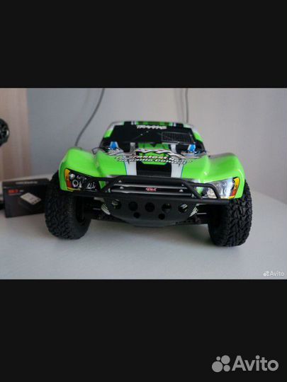 Машина на радиоуправлении traxxas slash 4x4