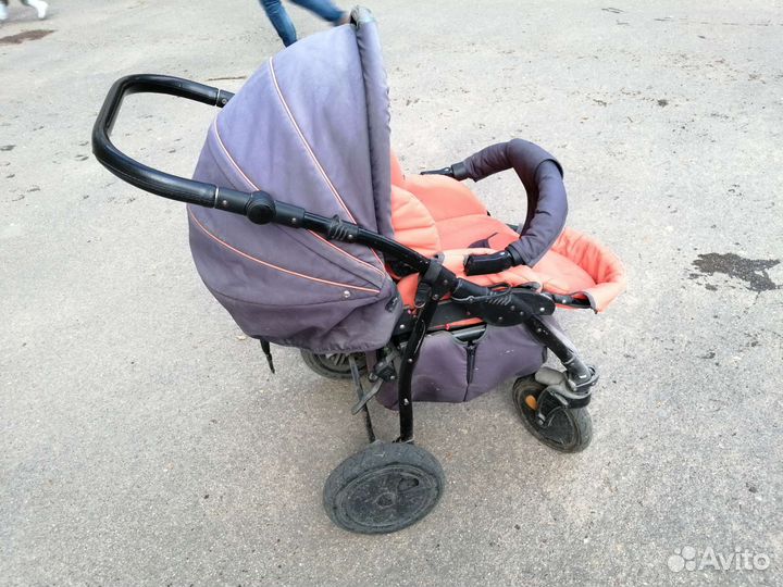 Коляска 3 в 1 tutis zippy