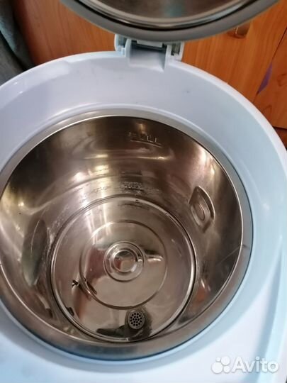 Чайник термопот 2,8 л