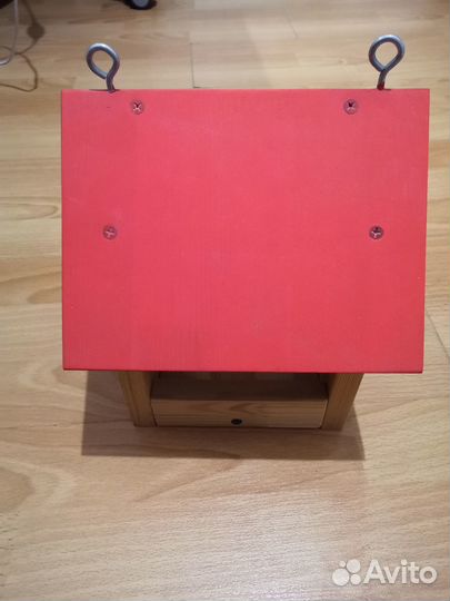 Кормушка для птиц из дерева