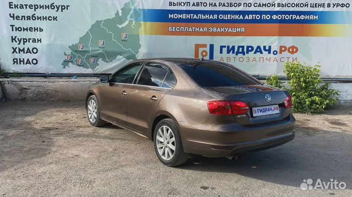 Кнопка аварийной сигнализации Volkswagen Jetta (A6) 5C6953509A