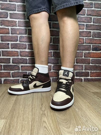 Кроссовки мужские Nike Air Jordan 1 Mid оригинал