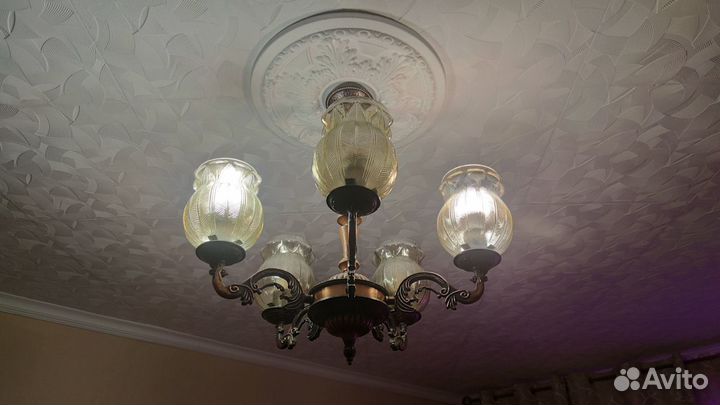 Люстра потолочная бу