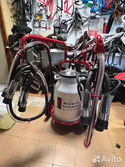 Доильный аппарат TK2-AK Melasty передвижной 20 кор