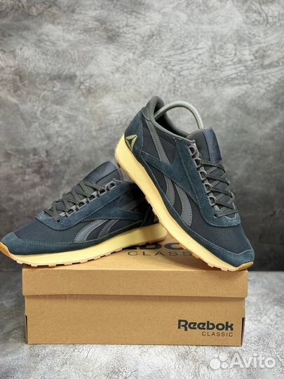 Кроссовки Reebok classic