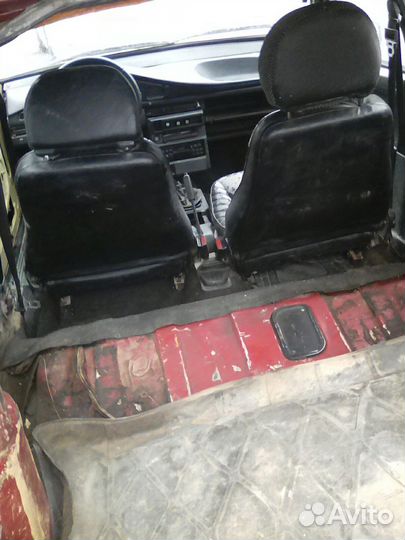 Продаю ваз2109 целиком на запчасти