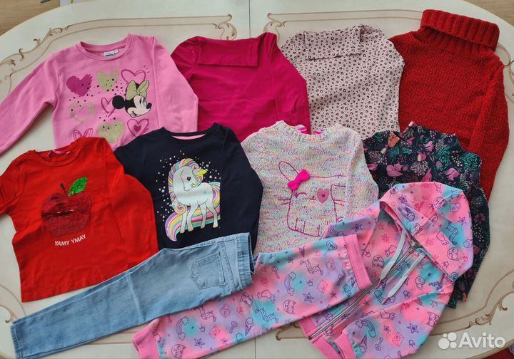 Одежда для девочки 104/110