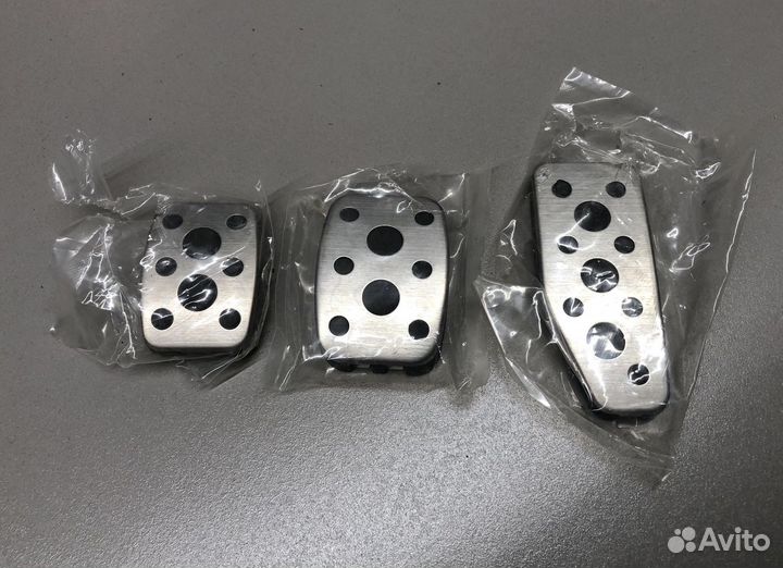 Накладки на педали МКПП