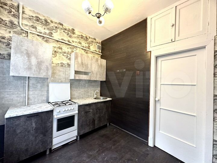 2-к. квартира, 55,2 м², 1/3 эт.