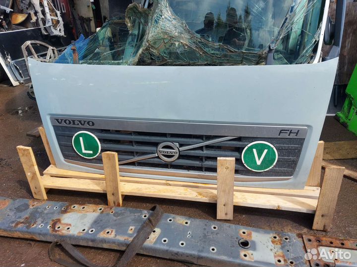 Volvo Fh капот ресталинг оригинал
