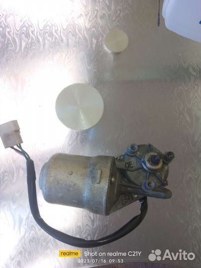 Моторчик стеклоочистителя ваз