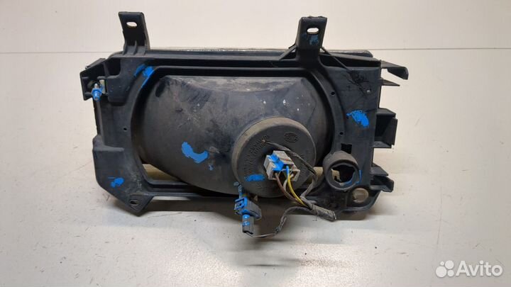 Фара (передняя) правая Volkswagen Transporter 4, 2002