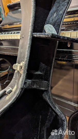 Твёрдый кейс для акустической гитары