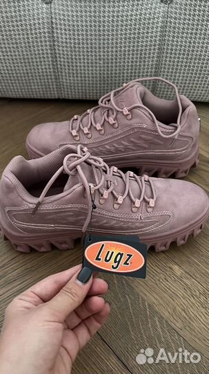 Женские кроссовки Lugz