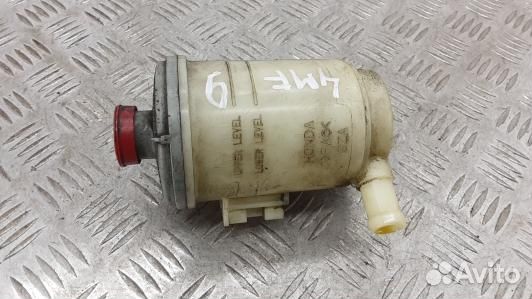 Бачок гу honda pilot 2 (4MF09NO01)