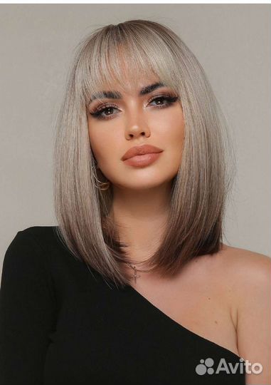 Парик женский