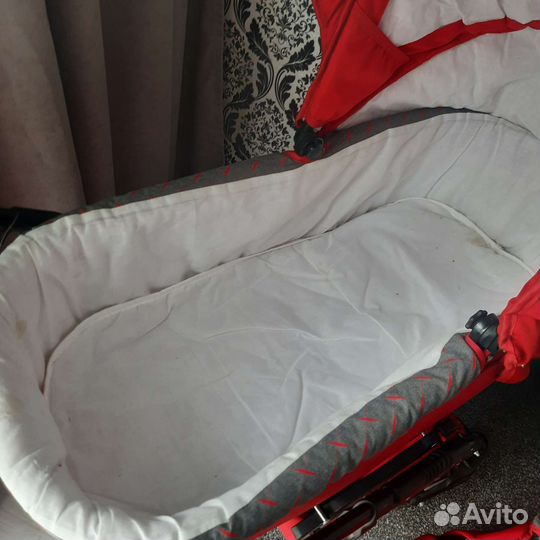 Коляска 3 в 1,ванная и горка в комплекте