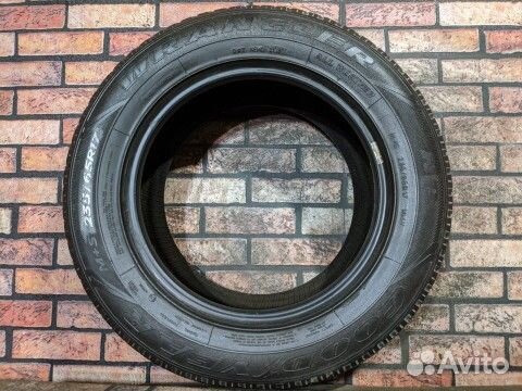 Goodyear Wrangler HP 235/65 R17