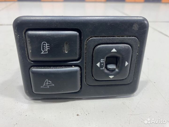 Блок управления зеркалами