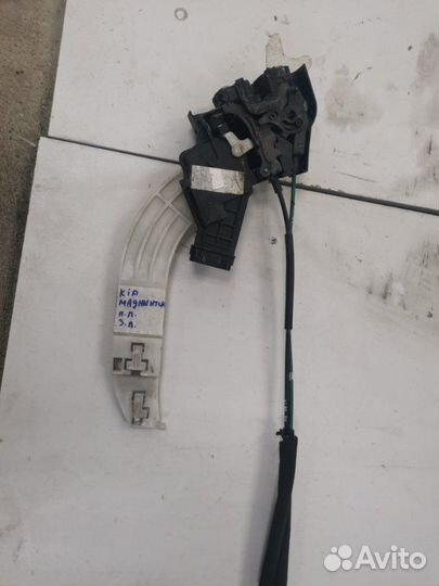 Замок боковой двери задний левый Kia Magentis