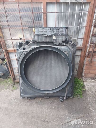 Радиатор основной MAN TGX 2017 81061006854