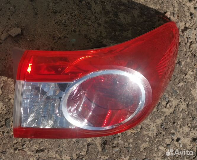 Фонарь Toyota Corolla 151 задний правый