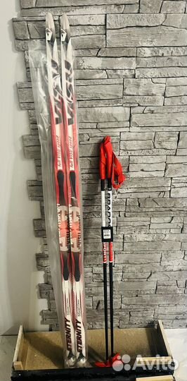 Беговые лыжи комплект