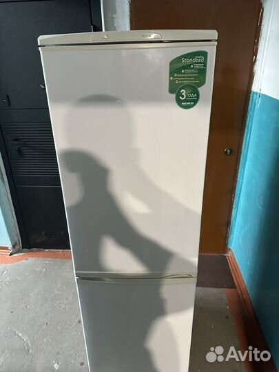 Холодильник б/у