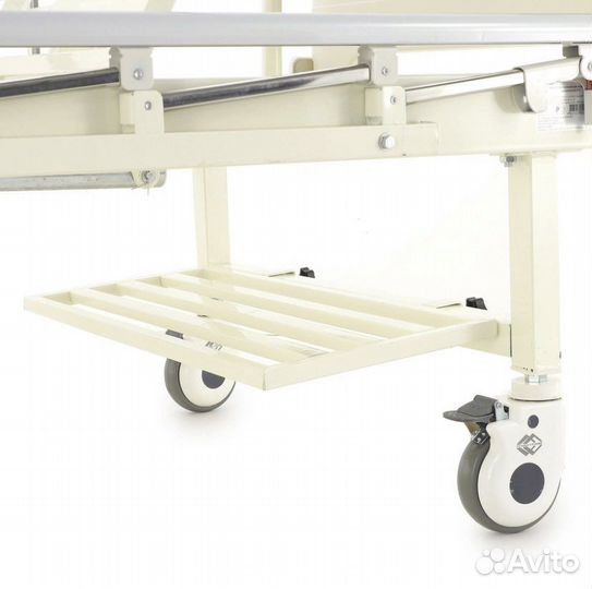 Медицинская кровать для лежачих больных