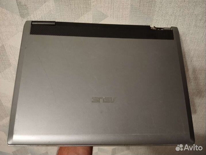 Asus F3J 15,4