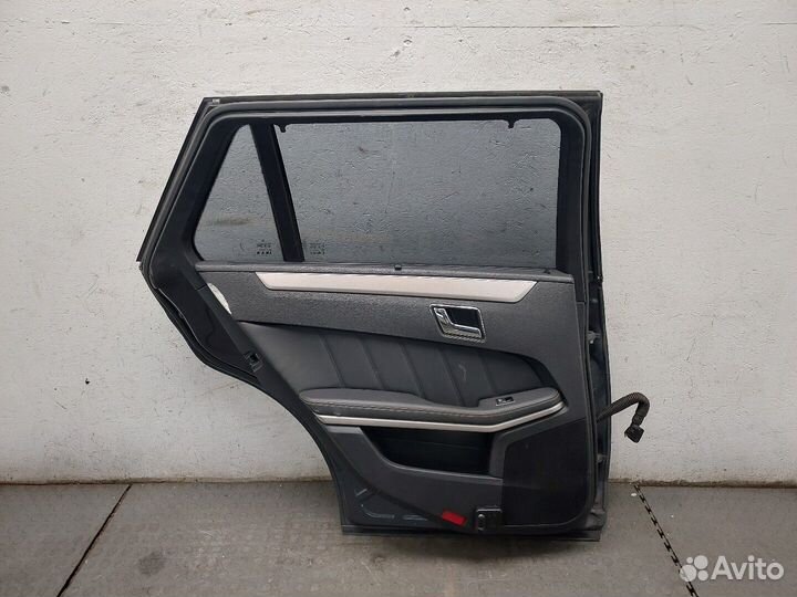 Дверь боковая левая задняя Mercedes E W212
