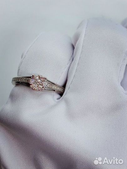 Золотое кольцо с камнем 0р