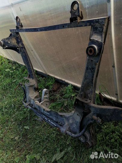 Подрамник передний Ford Mondeo 3