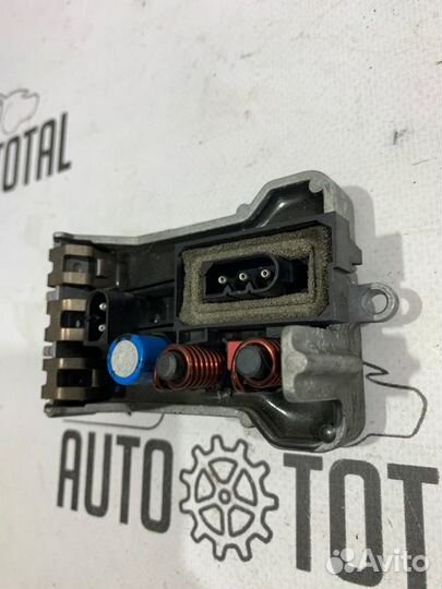 Резистор отопителя Bmw 745 E65 N62B44 2004