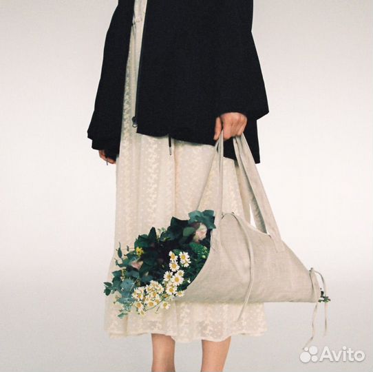 Сумка переноска для цветов Zara