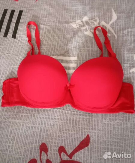 Бюстгальтер красный