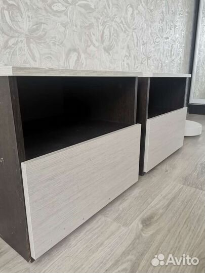 Тумба прикроватная