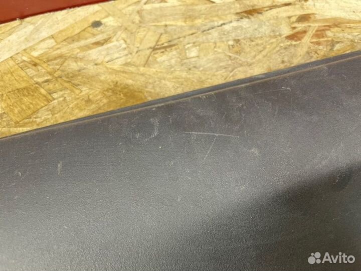 Молдинг двери задний левый Toyota Rav 4