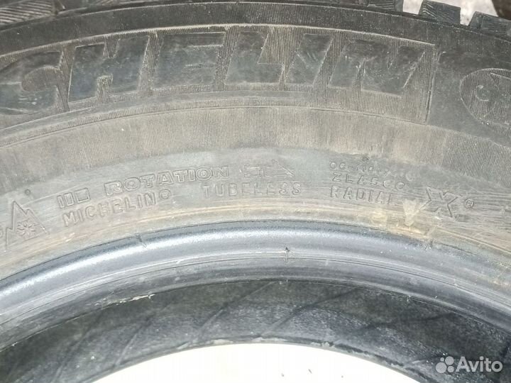 Michelin X-Ice North 3 215/65 R16