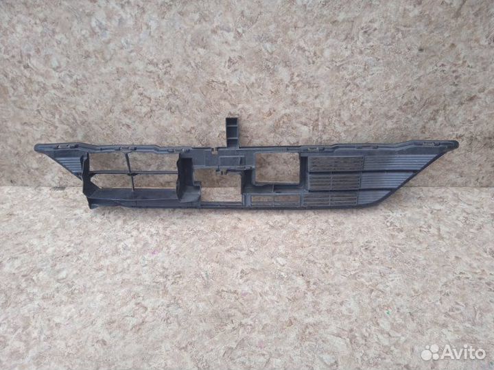 Решетка бамперная toyota tank