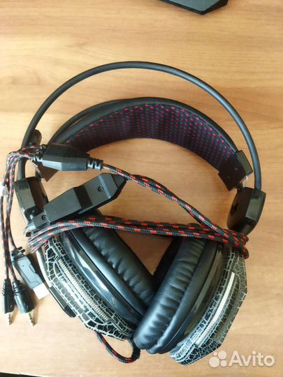 Игровые наушники oklick HS-L500G toxic