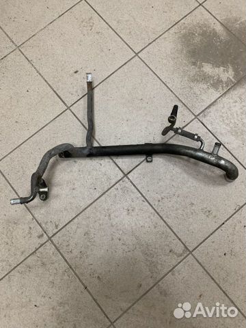 Трубка системы охлаждения Вольво Хс90