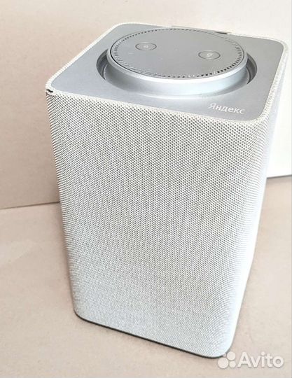 Яндекс.Станция первая версия