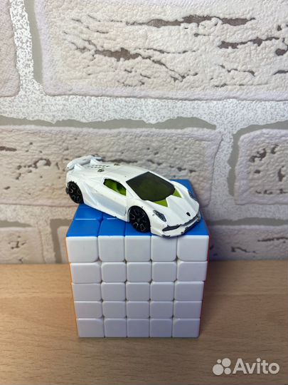Hot wheels lamborghini
