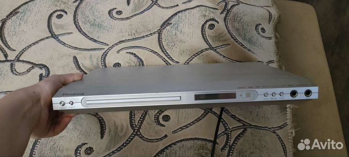 Dvd плеер elenberg
