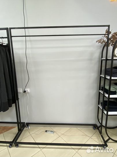 Вешалка напольная